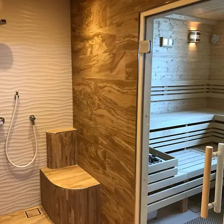 Klassik Aparthotel 4*